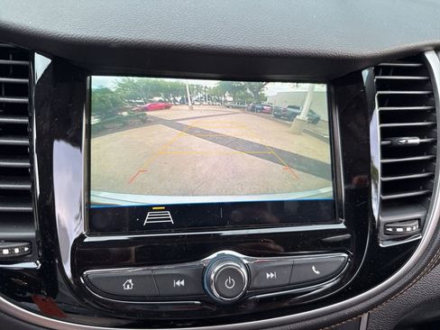 Used 2019 Chevrolet Trax LS image 24