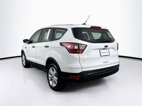 Used 2018 Ford Escape S image 2