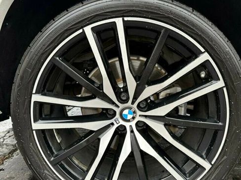 Used 2020 BMW X5 xDrive40i w/ M Sport Package image 31