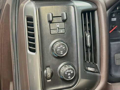 Used 2016 Chevrolet Silverado 1500 LT w/ All Star Edition AWD/4WD image 13
