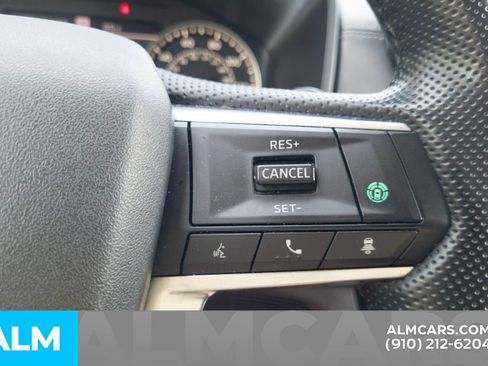 Used 2024 Mitsubishi Outlander SE FWD image 10