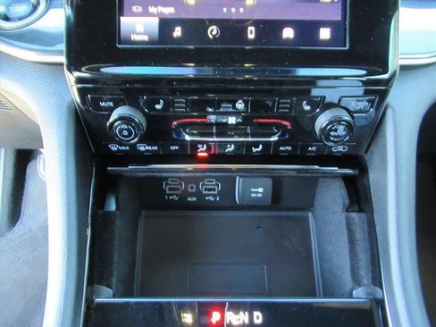 Certified 2022 Jeep Grand Cherokee L Laredo AWD/4WD image 25