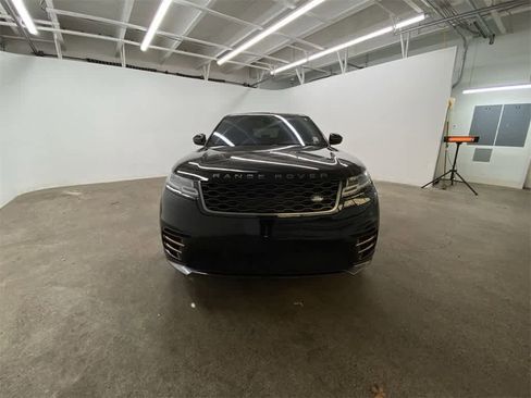Used 2018 Land Rover Range Rover Velar R-Dynamic SE image 9