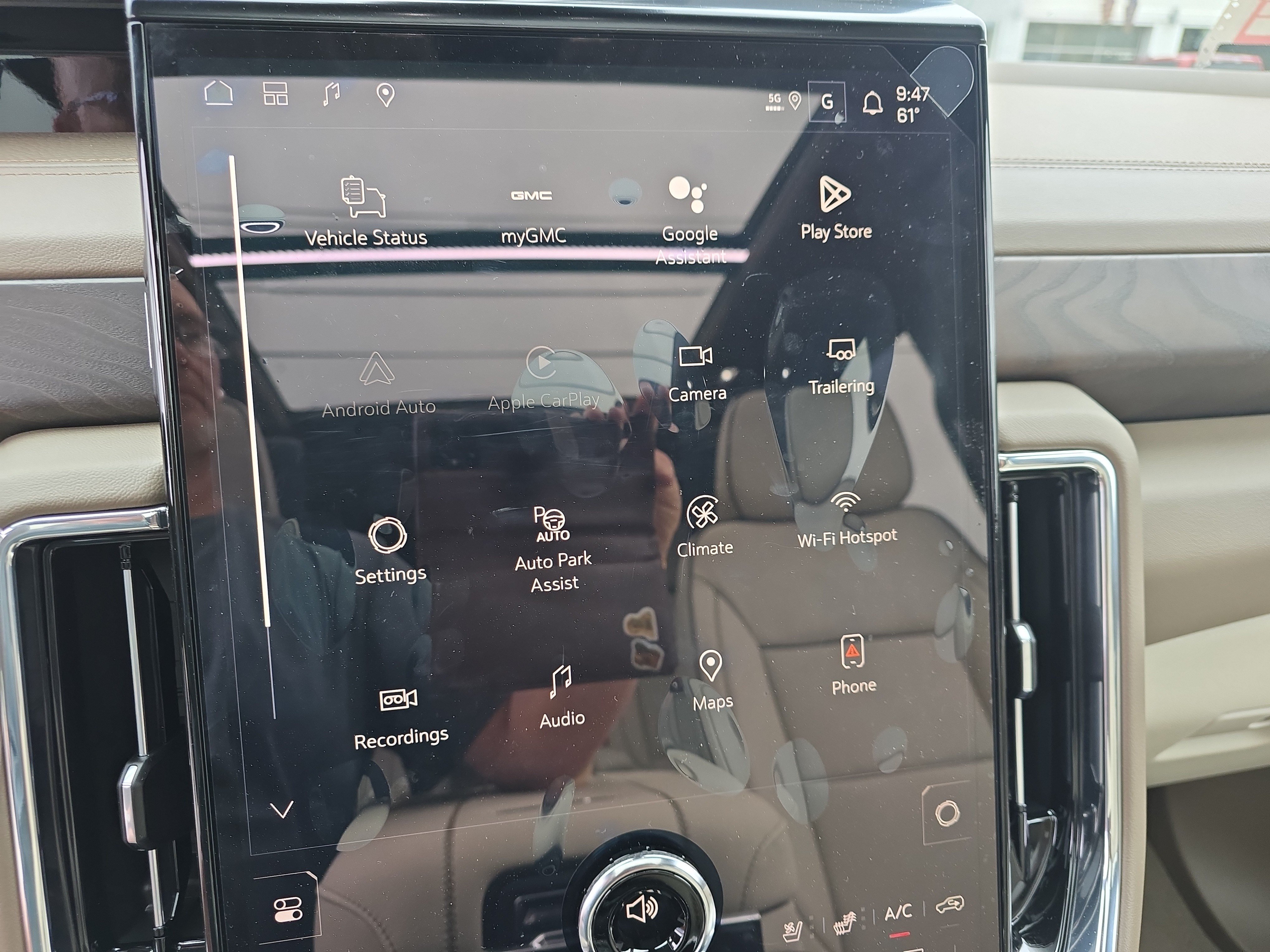 New 2026 GMC Yukon Denali w/ Denali Reserve Package AWD/4WD image 40