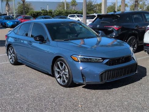 Used 2025 Honda Civic Sport image 2