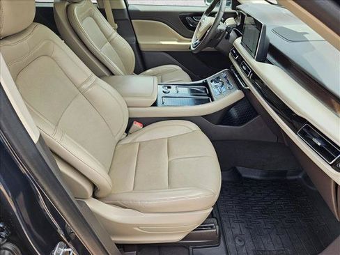 Used 2021 Lincoln Aviator Reserve w/ Equipment Group 201A AWD/4WD image 22