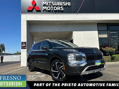 New 2025 Mitsubishi Outlander SEL