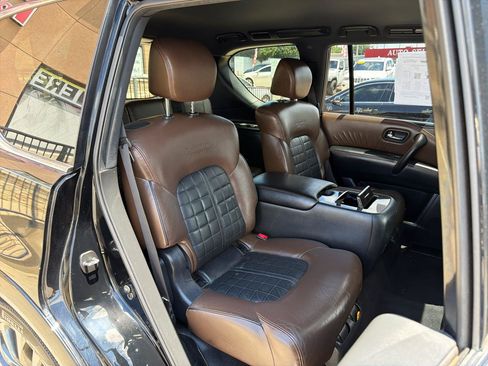 Used 2020 Nissan Armada Platinum w/ Platinum Reserve Package RWD image 28