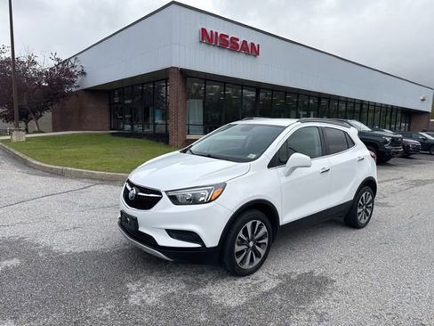 Used 2022 Buick Encore Preferred w/ Safety Package AWD/4WD image 2
