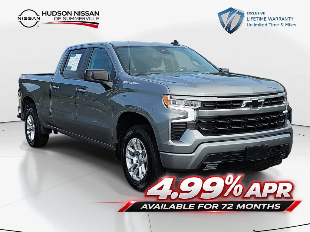 Used 2023 Chevrolet Silverado 1500 RST AWD/4WD image 3