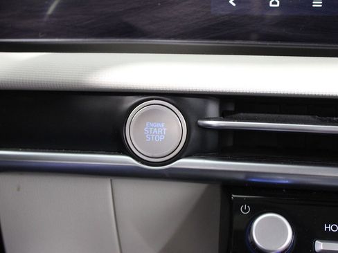 Used 2025 Hyundai Tucson SEL image 19