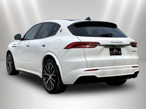 Used 2023 Maserati Grecale Modena AWD/4WD image 4