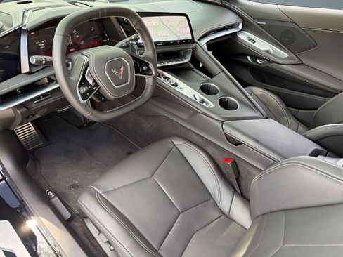 Used 2026 Chevrolet Corvette Stingray Coupe w/ 1LT RWD image 4