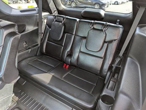 Used 2020 Ford Explorer ST AWD/4WD image 38