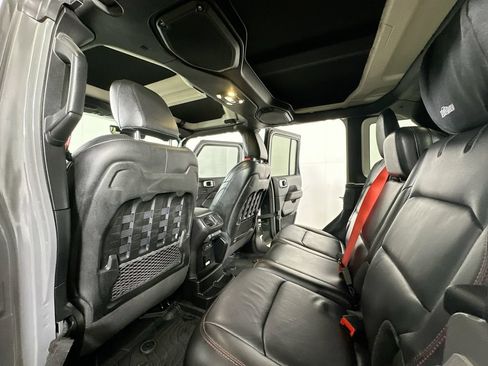Used 2020 Jeep Wrangler Unlimited Rubicon w/ Quick Order Package 28Y Recon AWD/4WD image 13