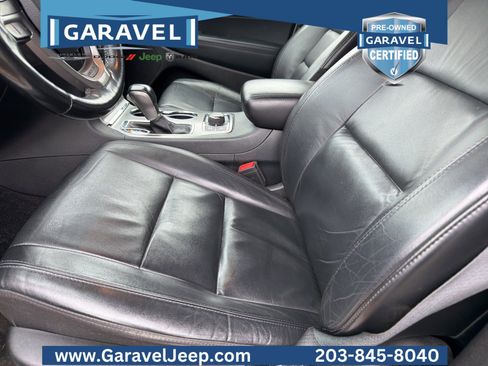 Used 2020 Jeep Grand Cherokee Limited image 2