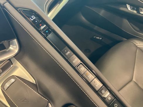 Used 2020 Chevrolet Corvette Stingray Coupe w/ 1LT image 18