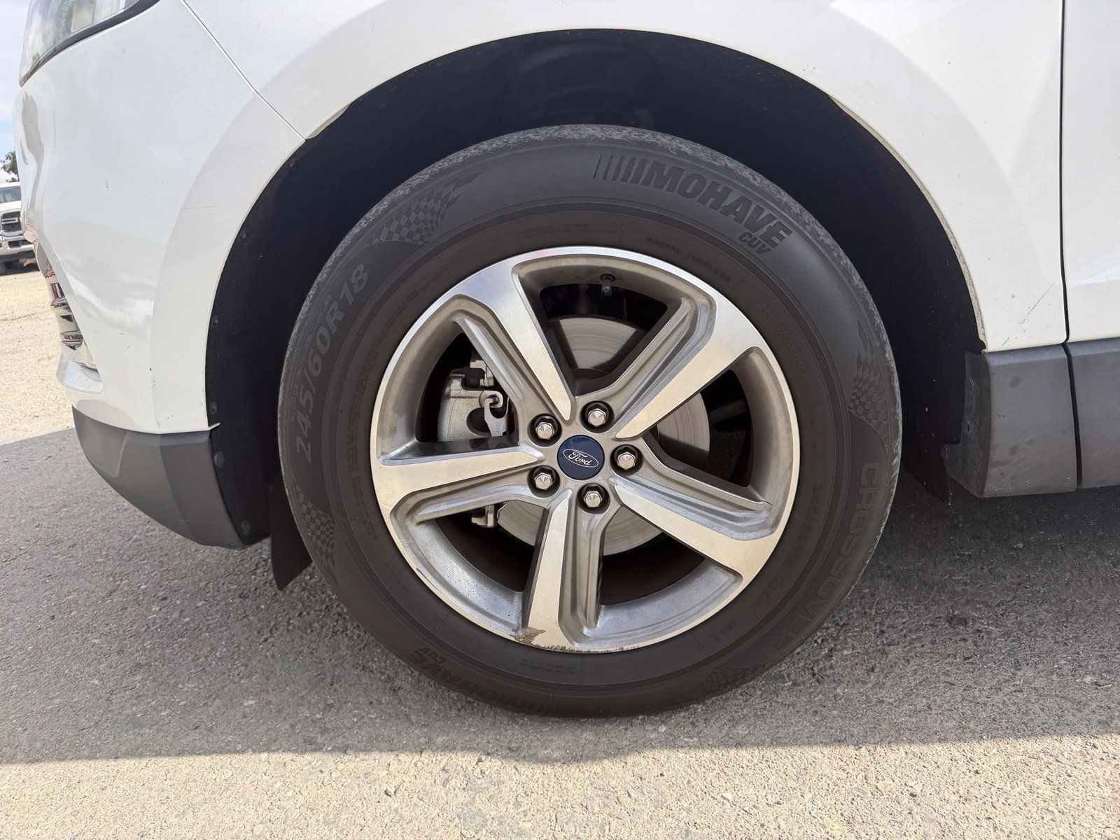 Used 2020 Ford Edge SEL w/ Convenience Package FWD image 9