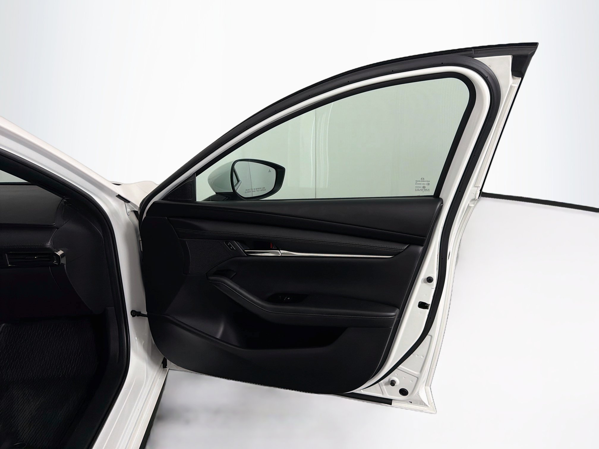 Used 2024 MAZDA MAZDA3 s FWD image 32