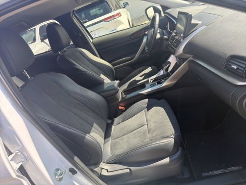 Used 2024 Mitsubishi Eclipse Cross SE AWD/4WD image 40