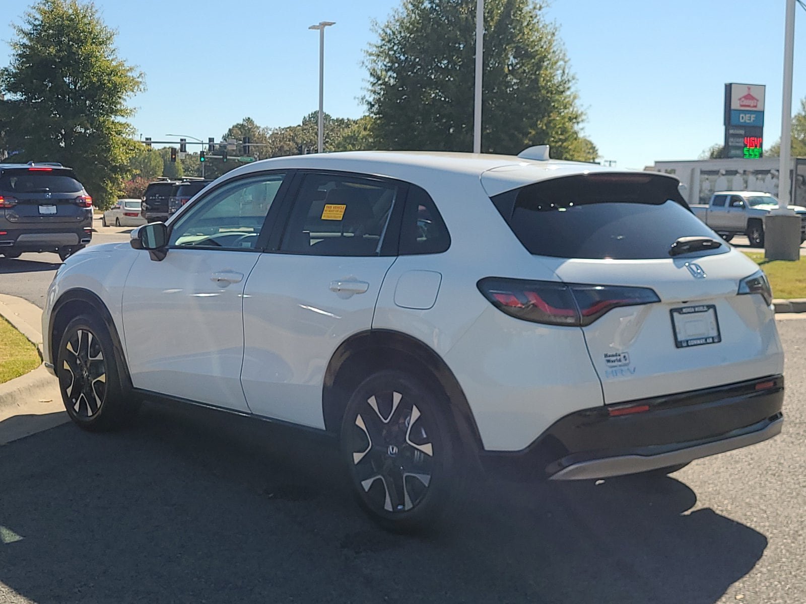 Used 2027 Honda HR-V EX-L image 5
