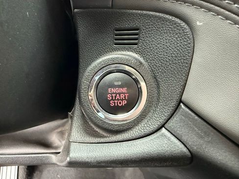 Certified 2025 Subaru Outback Onyx Edition image 13