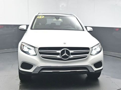 Used 2019 Mercedes-Benz GLC 300 image 3