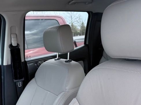 Used 2023 Ford Ranger Lariat w/ Technology Package image 16