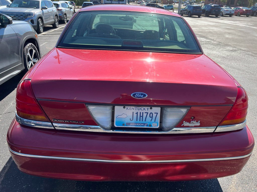 Used 1999 Ford Crown Victoria LX RWD image 7