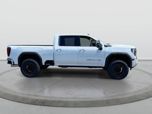 New 2026 GMC Sierra 2500 Denali w/ Technology Package AWD/4WD image 9