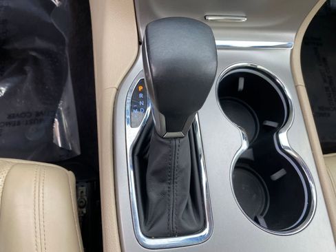 Used 2018 Jeep Grand Cherokee Limited w/ Luxury Group II image 35