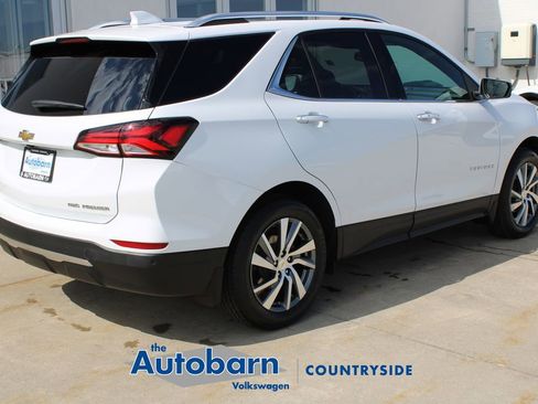 Used 2022 Chevrolet Equinox Premier AWD/4WD image 6