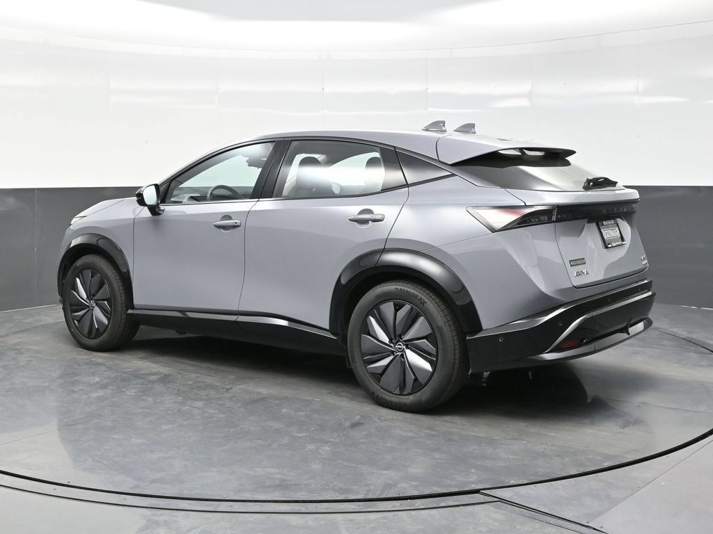 Used 2024 Nissan Ariya AWD image 4