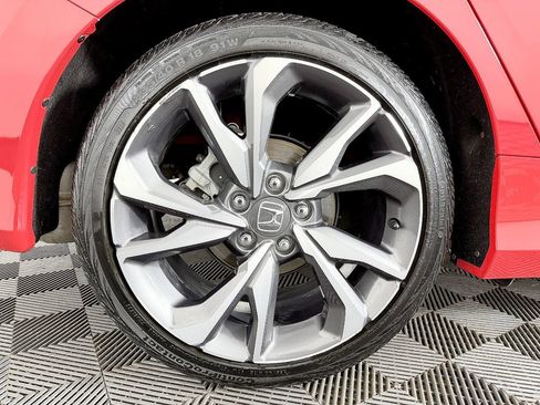 Used 2020 Honda Civic Touring image 25