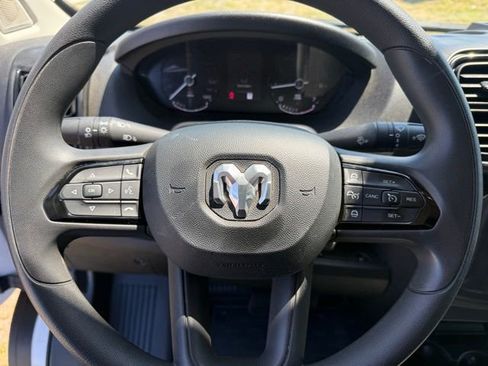 Used 2025 RAM ProMaster 2500 image 17