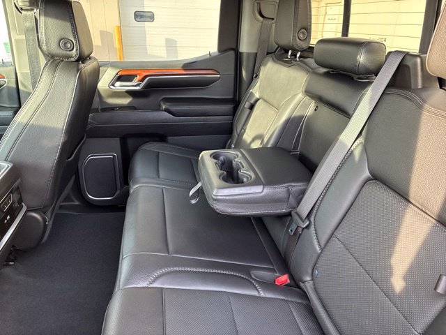 Used 2023 GMC Sierra 1500 Denali w/ Denali Reserve Package AWD/4WD image 17