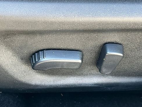 Used 2025 Nissan Altima 2.5 SV FWD image 22