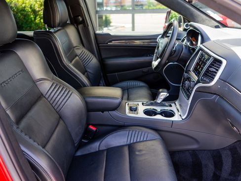 Used 2018 Jeep Grand Cherokee Trackhawk image 38