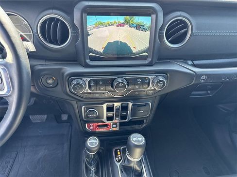 Used 2021 Jeep Wrangler Unlimited Rubicon 4xe w/ Steel Bumper Group image 12