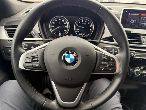 Used 2023 BMW X2 sDrive28i w/ Convenience Package FWD image 17