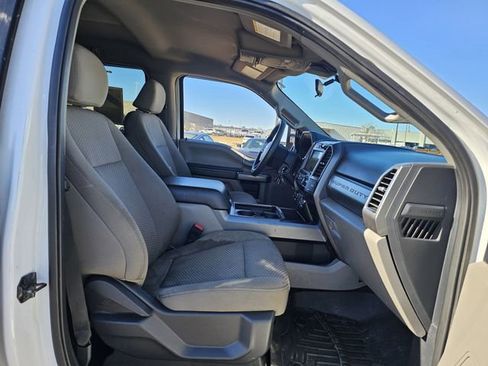 Used 2022 Ford F250 XLT w/ XLT Premium Package image 26