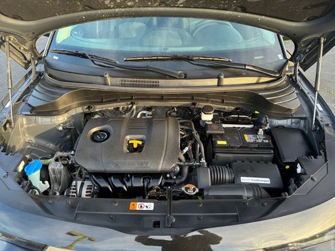 Used 2025 Kia Soul LX w/ LX Technology Package image 30