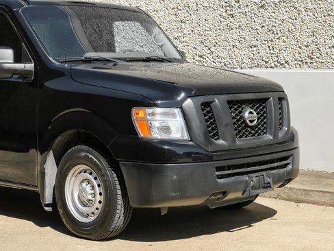 Used 2021 Nissan NV 2500 S image 11