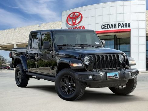 Used 2023 Jeep Gladiator Sport AWD/4WD image 1