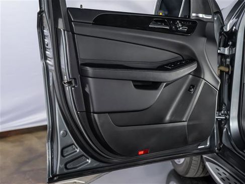 Used 2018 Mercedes-Benz GLE 350 image 23