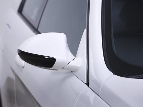 Used 2009 BMW M6 Coupe image 21