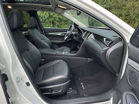 Certified 2022 INFINITI QX50 Luxe image 25