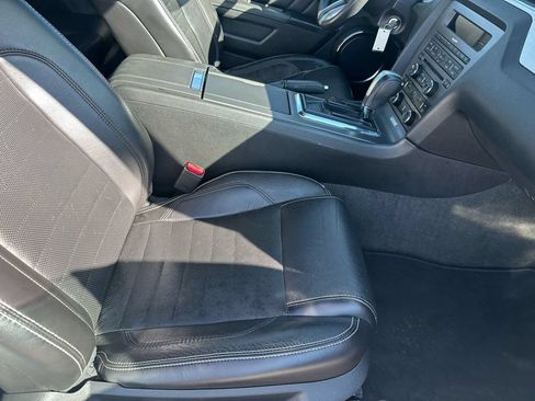 Used 2014 Ford Mustang Premium RWD image 15