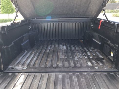Used 2021 Toyota Tacoma TRD Sport AWD/4WD image 22