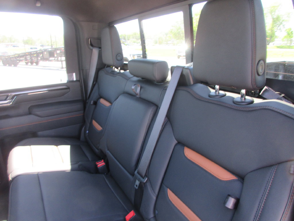 New 2026 GMC Sierra 3500 AT4 w/ AT4 Premium Plus Package AWD/4WD image 14
